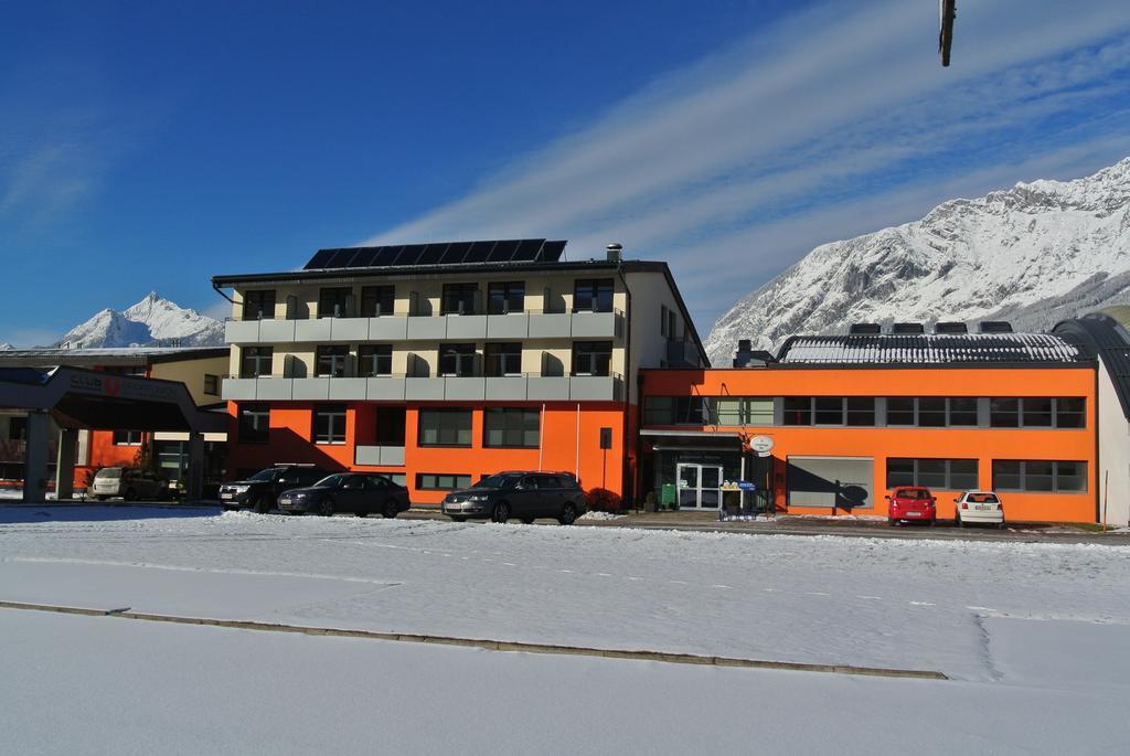 Sportsarea Grimming Bed & Breakfast Niederöblarn Eksteriør bilde