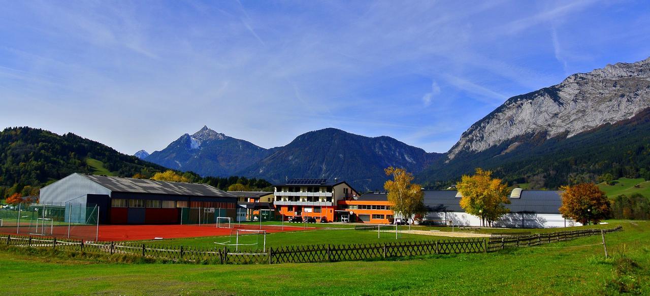 Sportsarea Grimming Bed & Breakfast Niederöblarn Eksteriør bilde